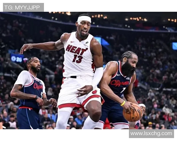 NBA常规赛热火客场120-119险胜快船 阿德巴约25分10篮板